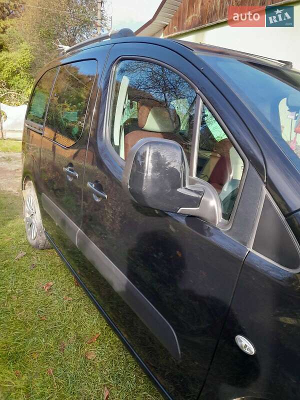 Мінівен Citroen Berlingo 2010 в Чернівцях