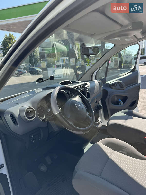Грузовой фургон Citroen Berlingo 2010 в Ивано-Франковске фото 6 Грузовой фургон Citroen Berlingo 2010 в Ивано-Франковске