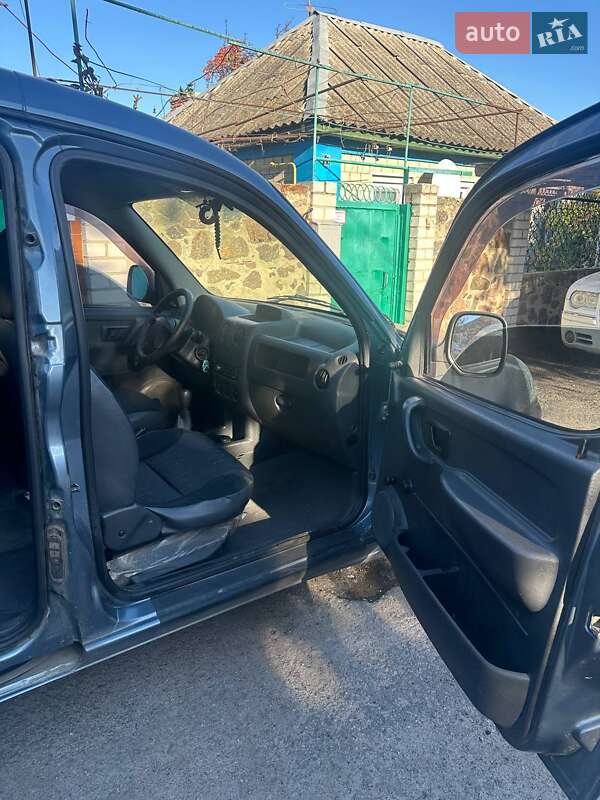 Мінівен Citroen Berlingo 2006 в Черкасах фото 19 Мінівен Citroen Berlingo 2006 в Черкасах