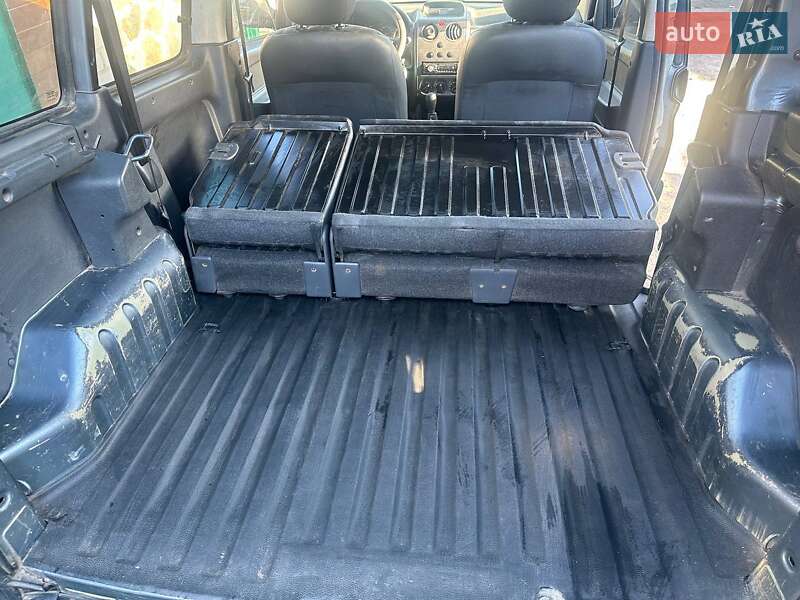 Мінівен Citroen Berlingo 2006 в Черкасах фото 24 Мінівен Citroen Berlingo 2006 в Черкасах