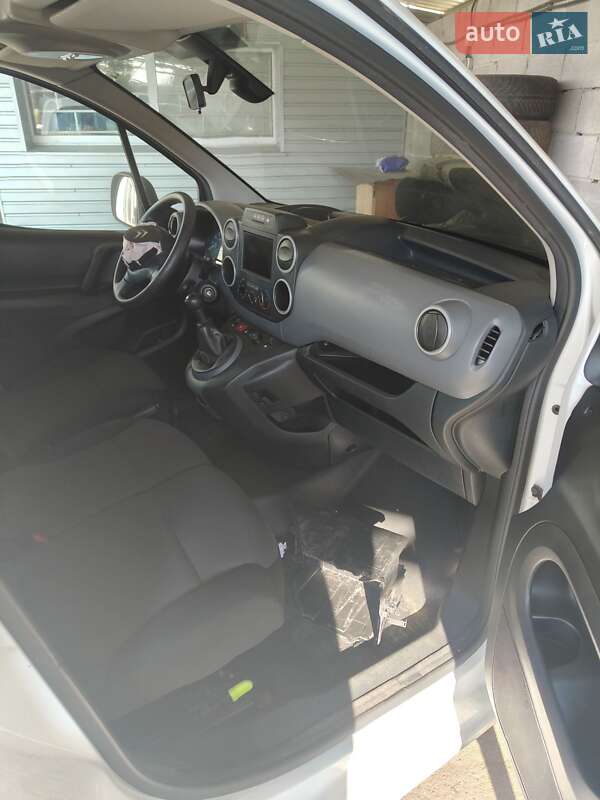 Мінівен Citroen Berlingo 2018 в Острозі фото 5 Мінівен Citroen Berlingo 2018 в Острозі