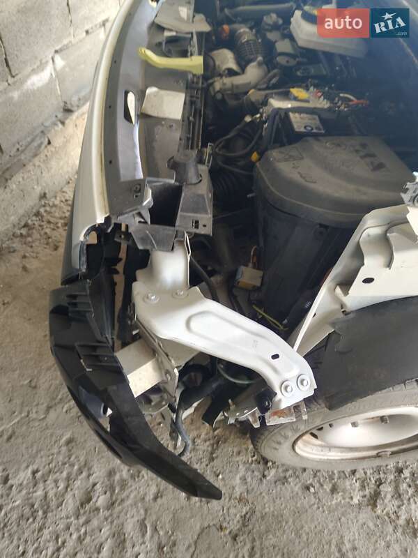 Мінівен Citroen Berlingo 2018 в Острозі фото 10 Мінівен Citroen Berlingo 2018 в Острозі