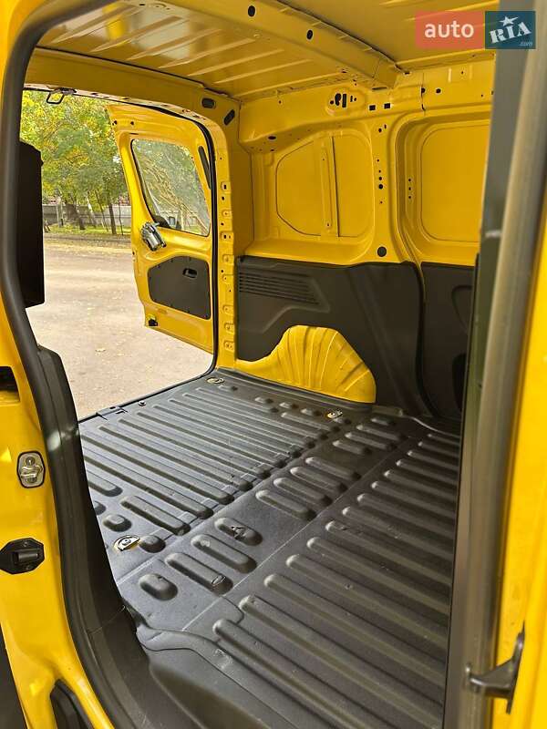 Грузовой фургон Citroen Berlingo 2019 в Одессе фото 13 Грузовой фургон Citroen Berlingo 2019 в Одессе