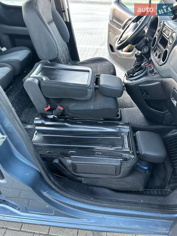 Мінівен Citroen Berlingo 2008 в Нововолинську