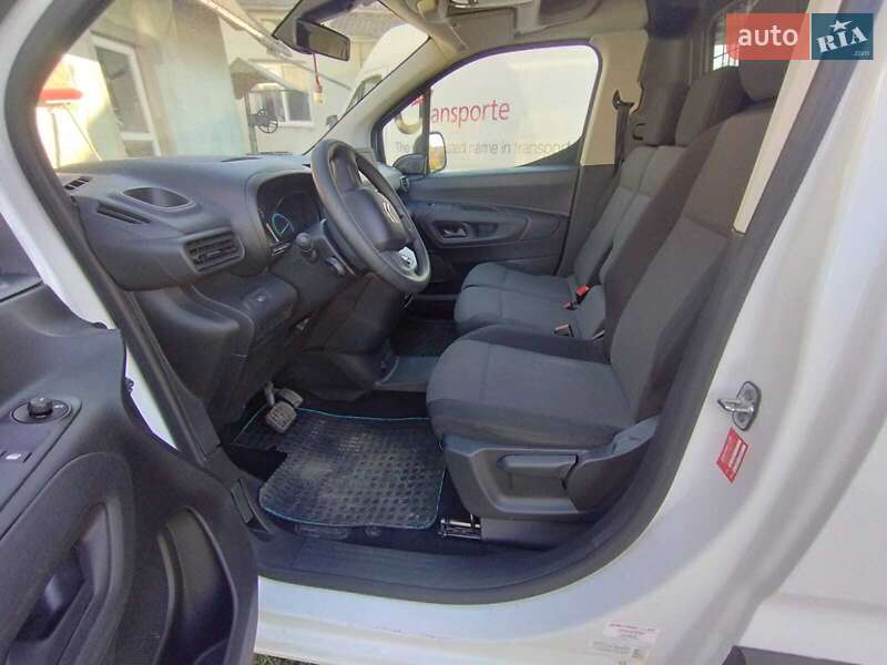 Вантажний фургон Citroen Berlingo 2022 в Долині