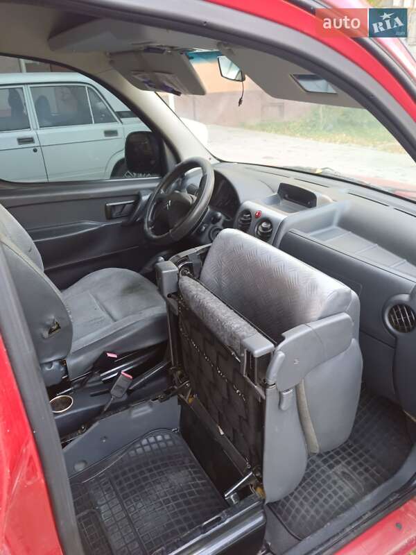 Минивэн Citroen Berlingo 2005 в Черновцах