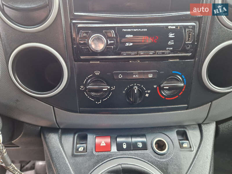 Грузовой фургон Citroen Berlingo 2010 в Кропивницком