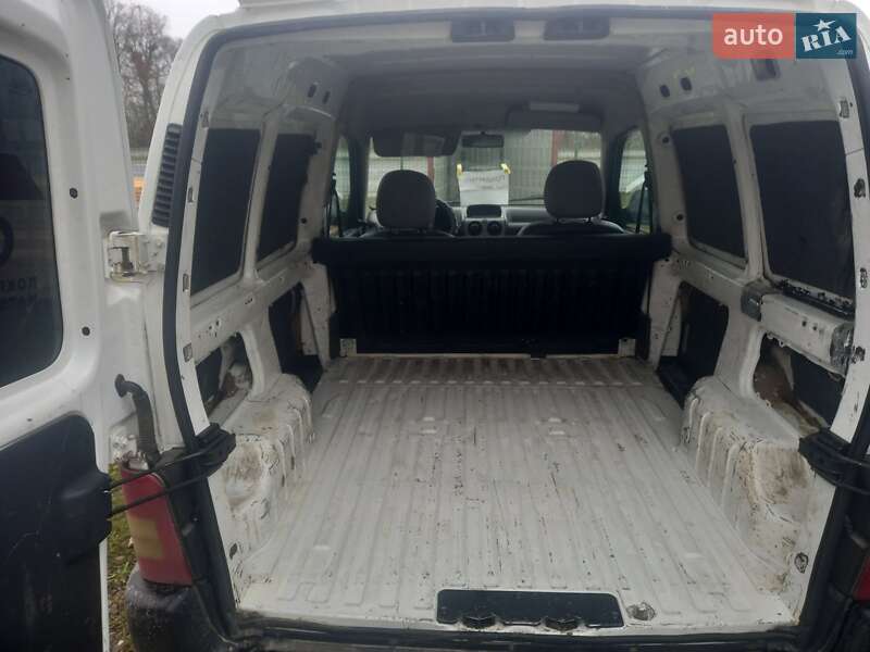 Грузовой фургон Citroen Berlingo 2006 в Черновцах фото 5 Грузовой фургон Citroen Berlingo 2006 в Черновцах