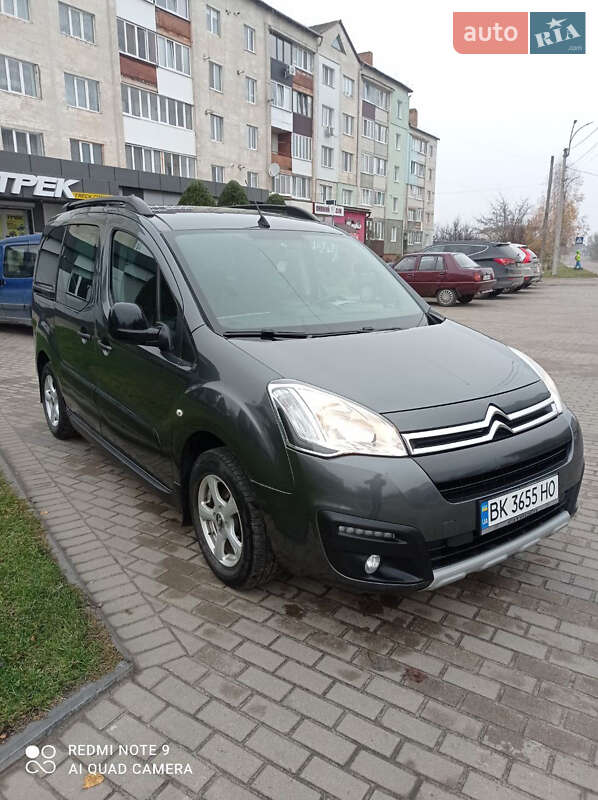 Минивэн Citroen Berlingo 2016 в Сарнах фото 22 Минивэн Citroen Berlingo 2016 в Сарнах