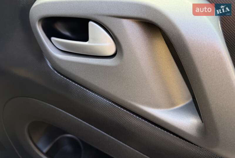 Минивэн Citroen Berlingo 2017 в Львове фото 172 Минивэн Citroen Berlingo 2017 в Львове