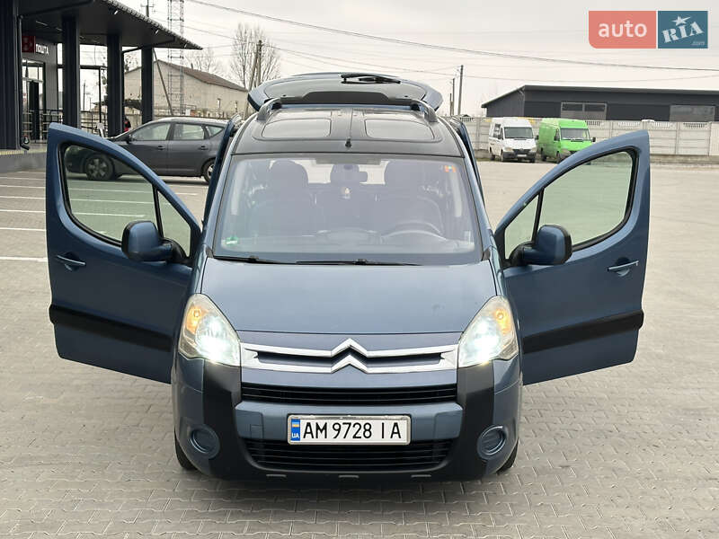 Мінівен Citroen Berlingo 2009 в Житомирі