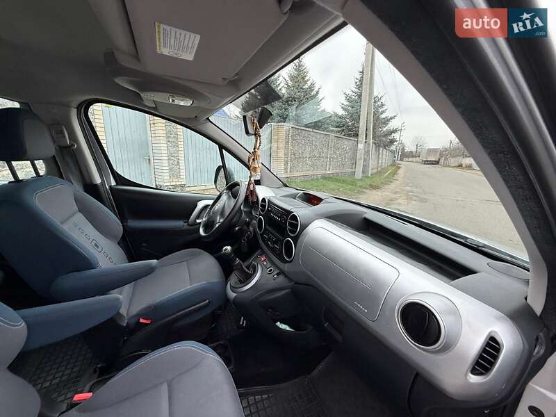 Мінівен Citroen Berlingo 2012 в Києві фото 31 Мінівен Citroen Berlingo 2012 в Києві
