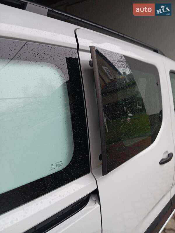 Мінівен Citroen Berlingo 2023 в Ужгороді фото 11 Мінівен Citroen Berlingo 2023 в Ужгороді