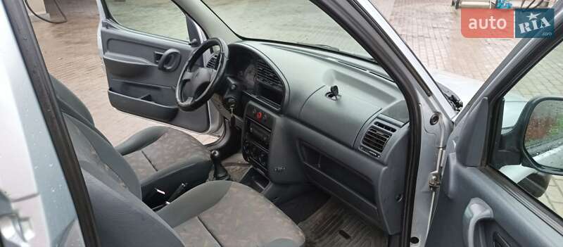 Мінівен Citroen Berlingo 2002 в Миргороді