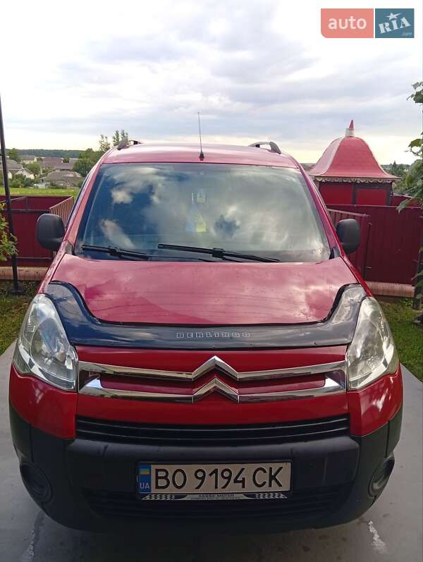 Минивэн Citroen Berlingo 2010 в Толстом