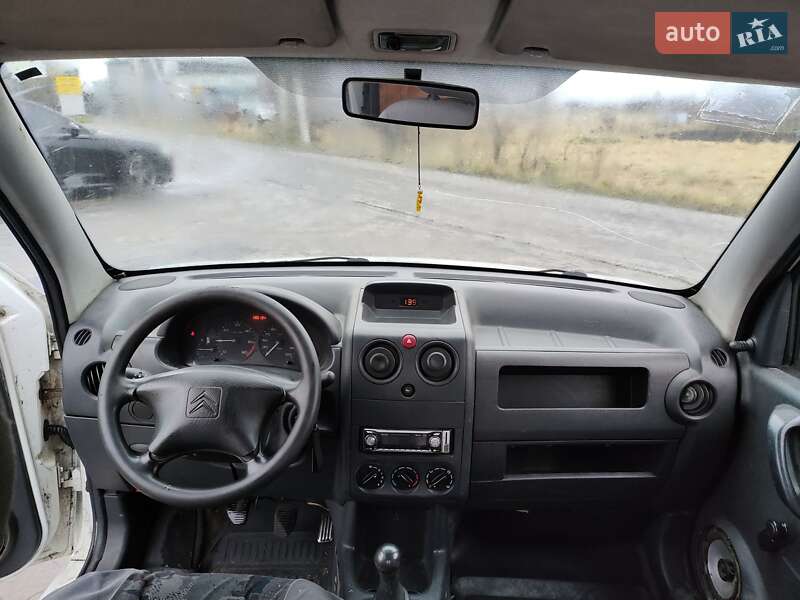 Вантажний фургон Citroen Berlingo 2003 в Львові