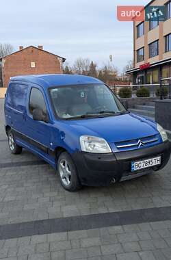 Грузовой фургон Citroen Berlingo 2004 в Львове