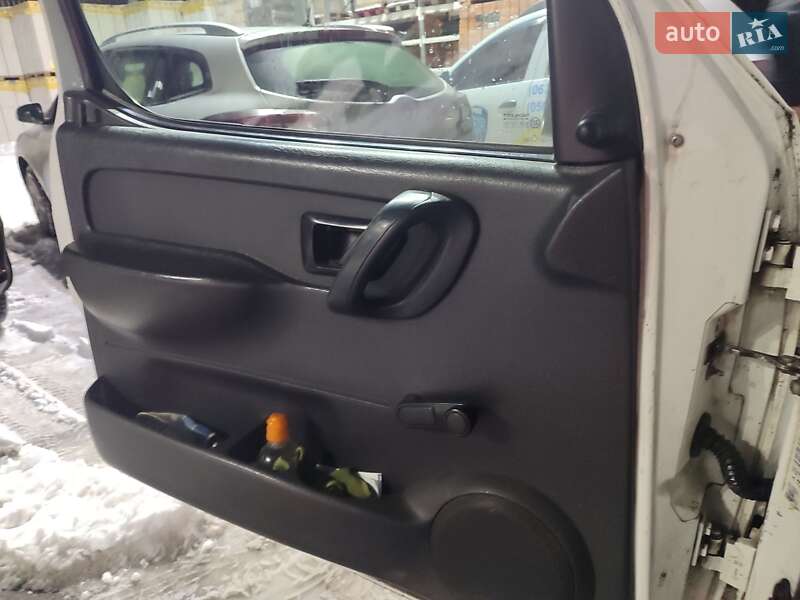 Минивэн Citroen Berlingo 2007 в Ватутино