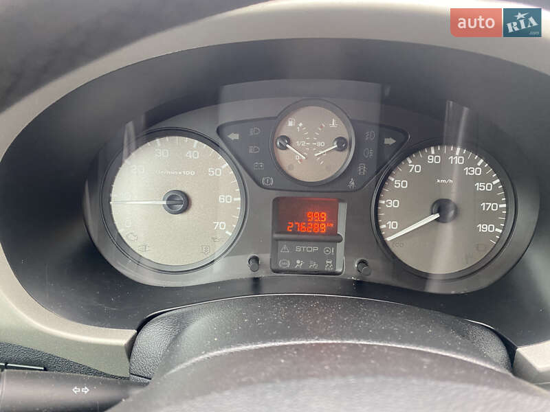 Минивэн Citroen Berlingo 2013 в Долине