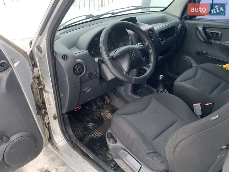 Грузовой фургон Citroen Berlingo 2003 в Житомире