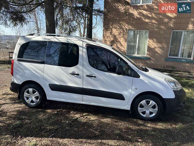 Минивэн Citroen Berlingo 2010 в Смеле
