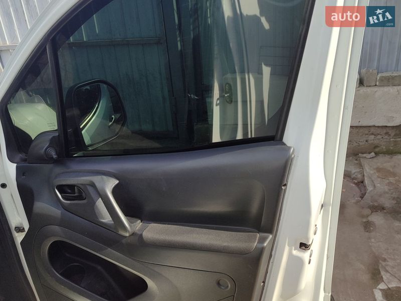 Вантажний фургон Citroen Berlingo 2009 в Кременчуці