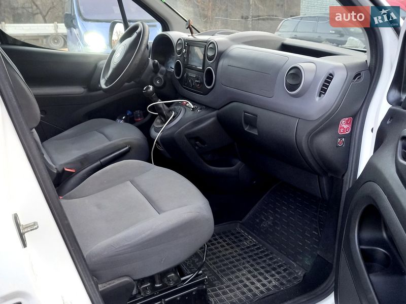 Минивэн Citroen Berlingo 2016 в Львове