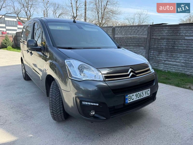 Грузовой фургон Citroen Berlingo 2017 в Львове