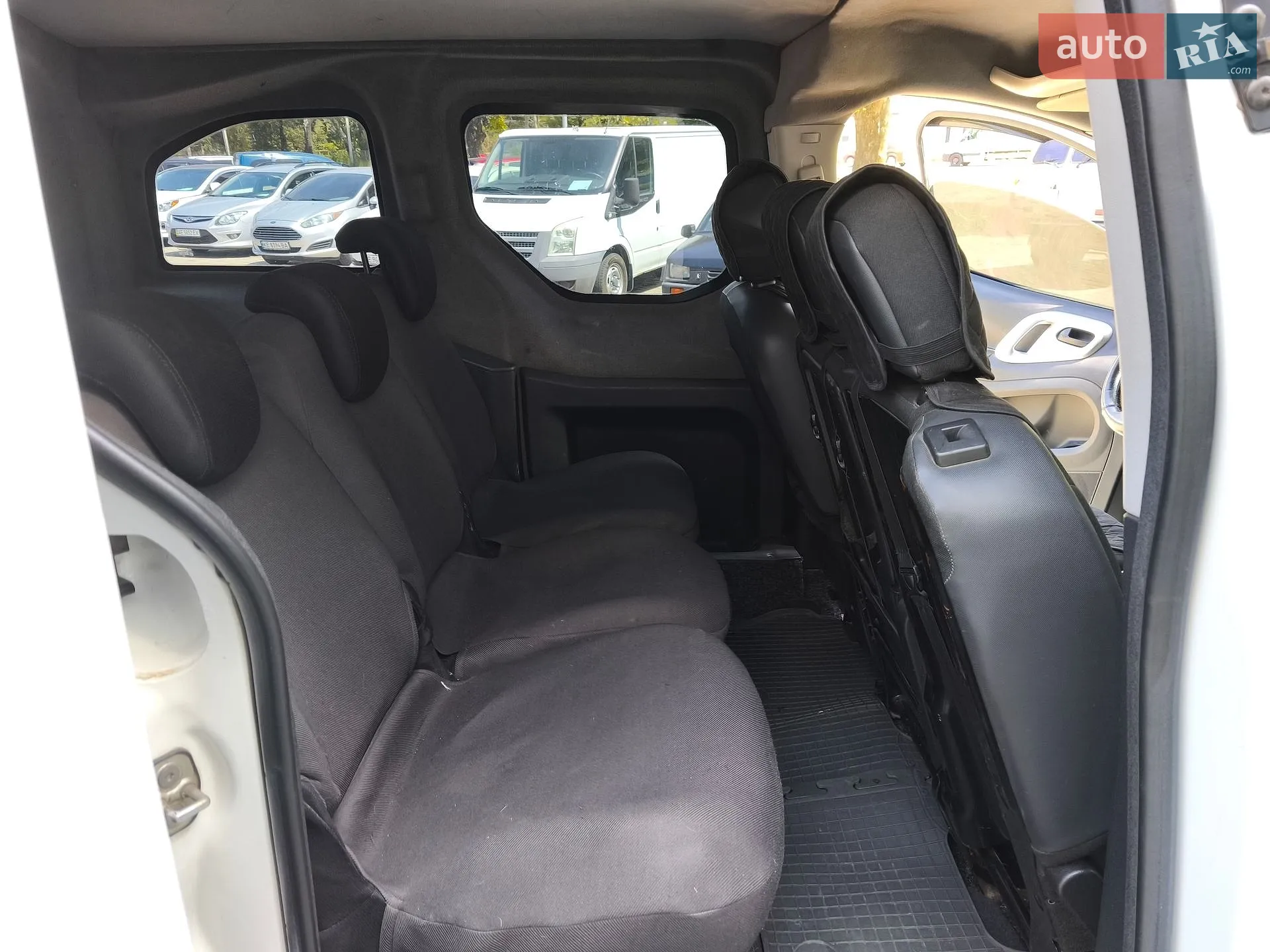 2010 Citroen Berlingo - мініатюра 13
