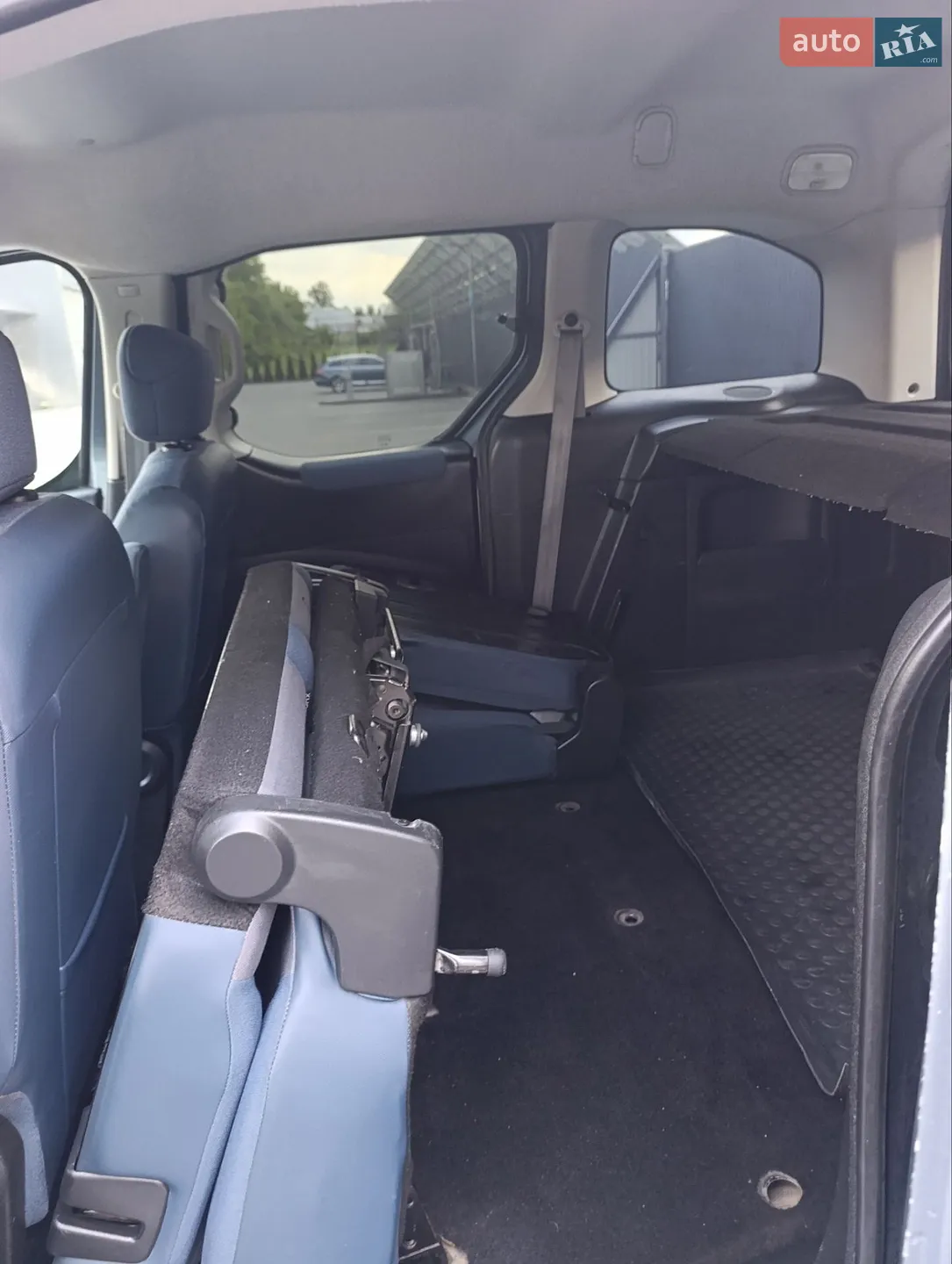 2011 Citroen Berlingo - мініатюра 48