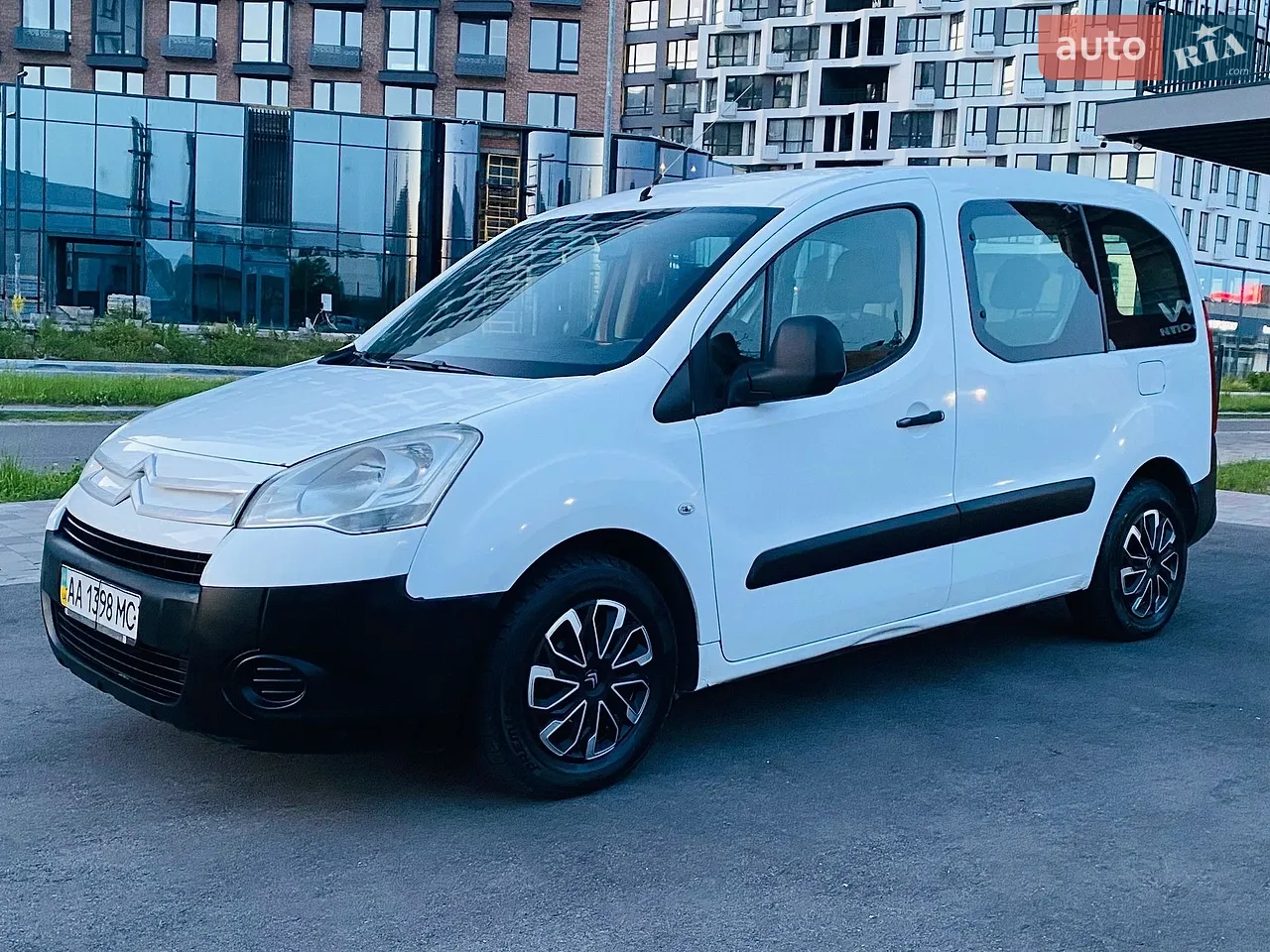 2012 Citroen Berlingo - мініатюра 23