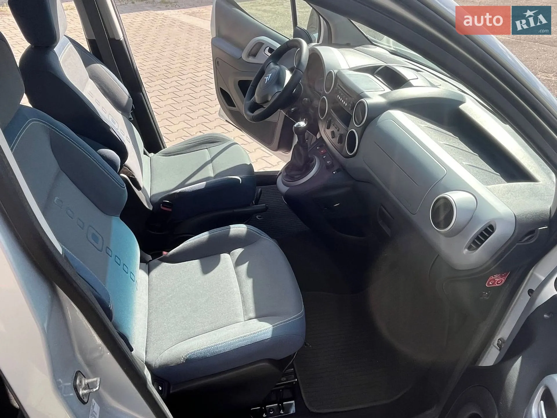 2011 Citroen Berlingo - мініатюра 23