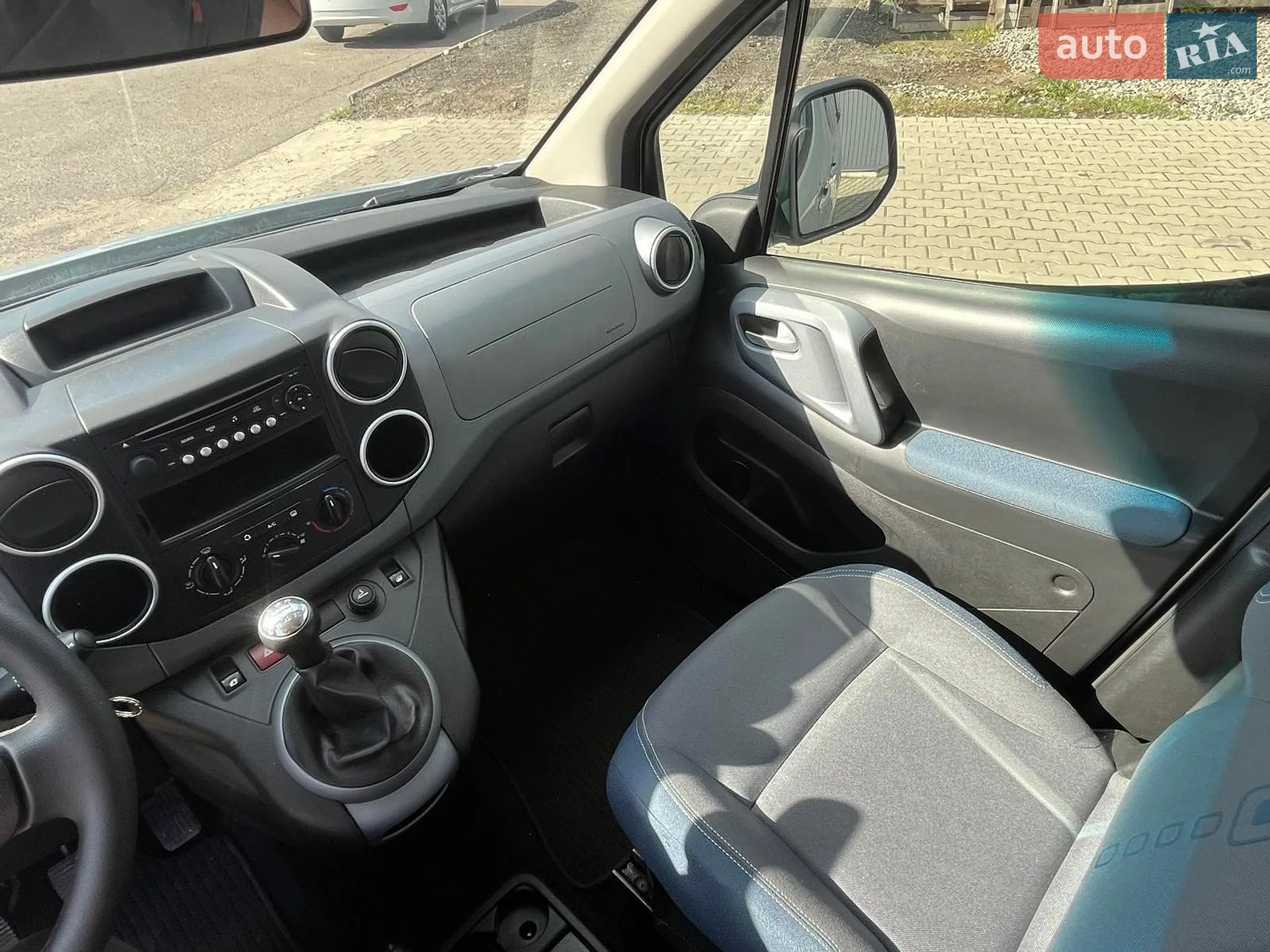 2011 Citroen Berlingo - мініатюра 24