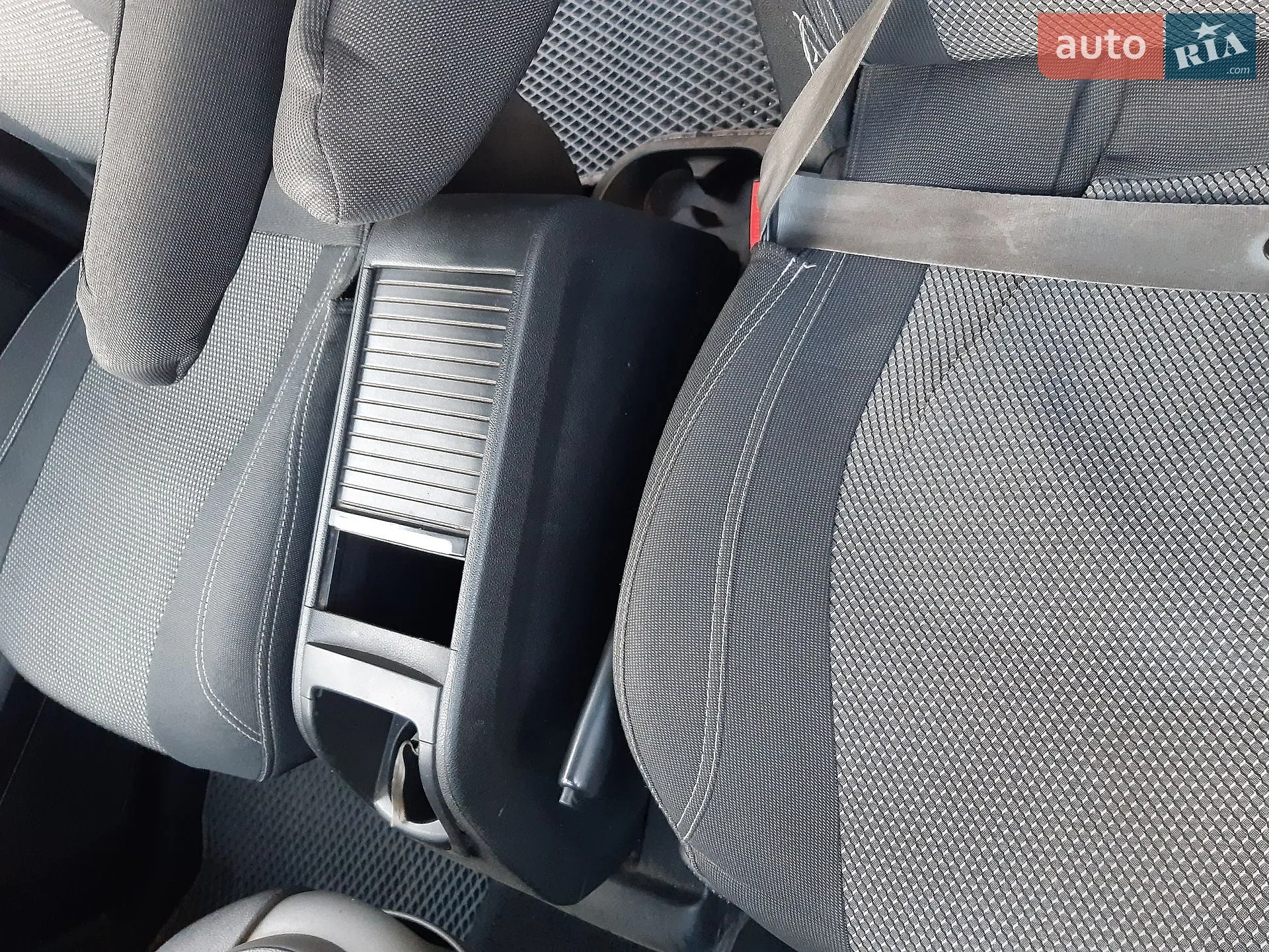 2011 Citroen Berlingo - мініатюра 40