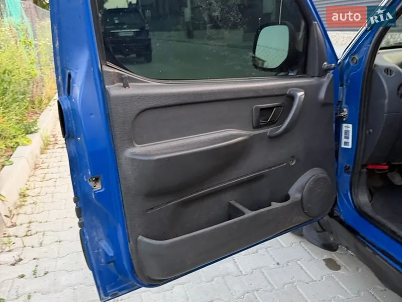 Citroen Berlingo 2003 VIN VF7GCRHYB94073490 фото оголошення 18 з 53