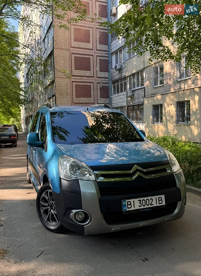 2010 Citroen Berlingo - мініатюра 16