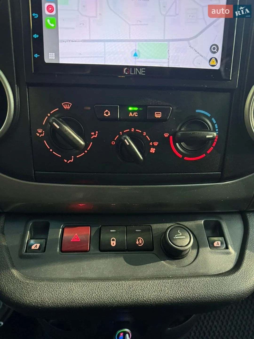 2011 Citroen Berlingo - мініатюра 17
