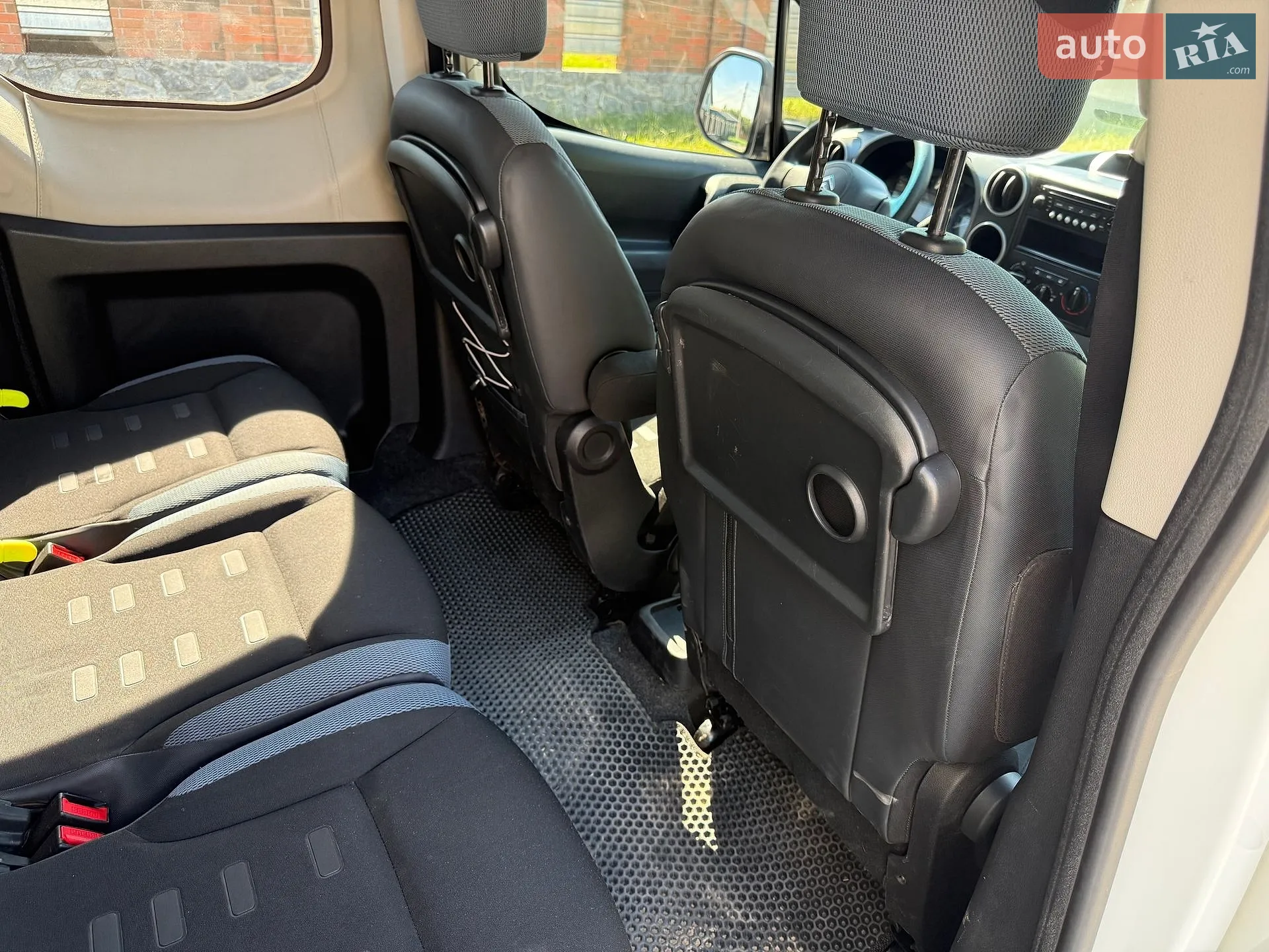 2011 Citroen Berlingo - мініатюра 14