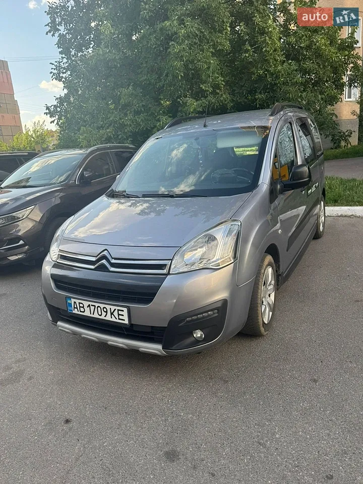 2017 Citroen Berlingo - мініатюра 17