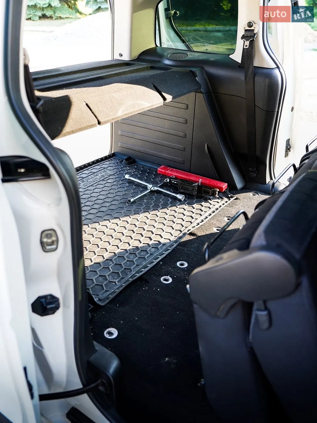 2015 Citroen Berlingo - мініатюра 25