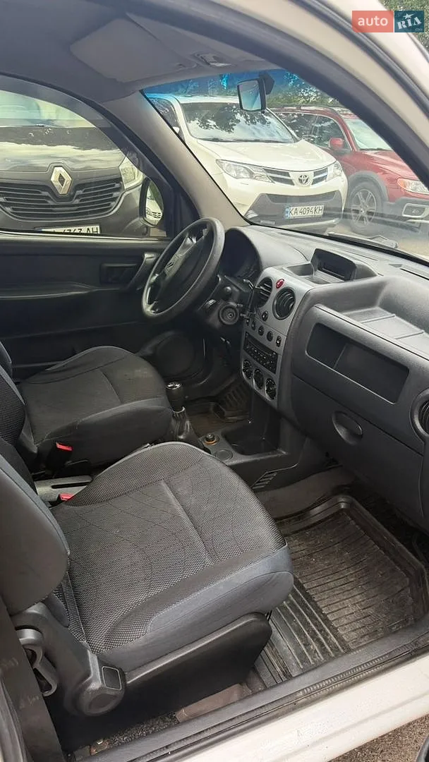 2010 Citroen Berlingo - мініатюра 15