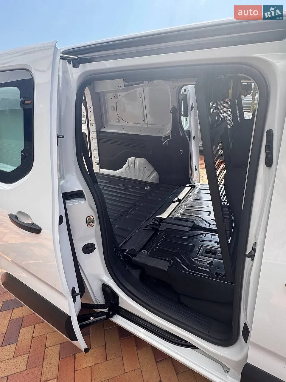 2023 Citroen Berlingo - мініатюра 17
