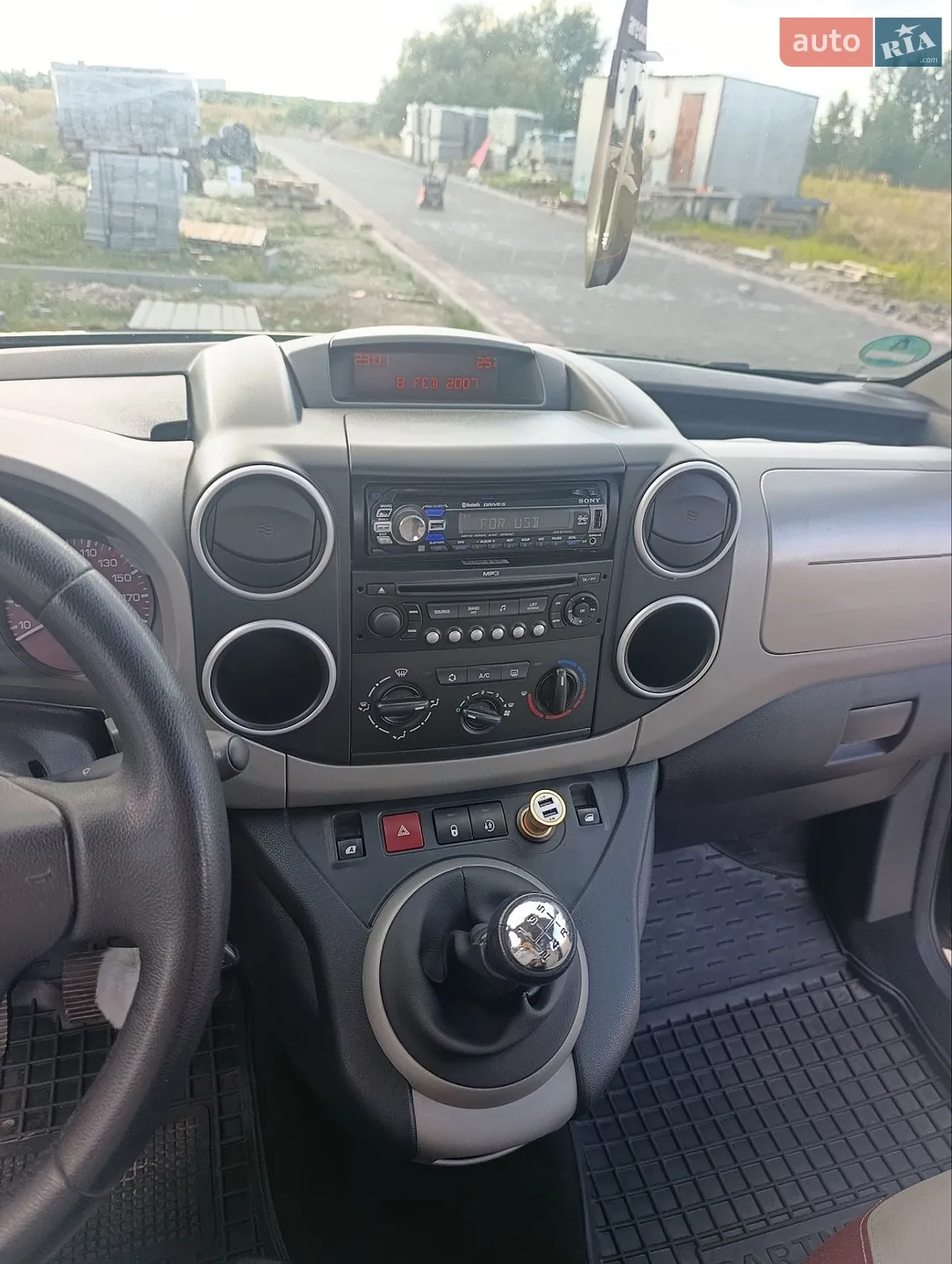 2010 Citroen Berlingo - мініатюра 9