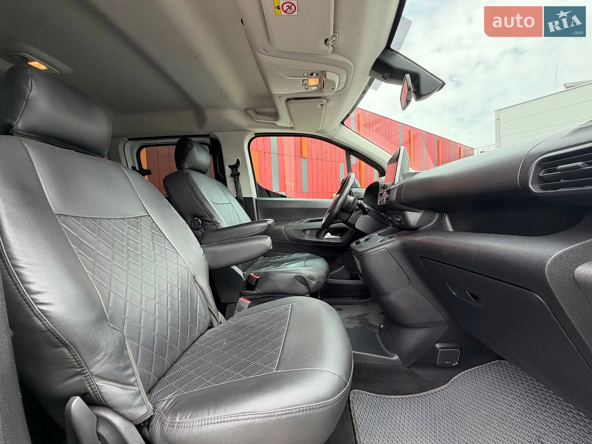 2023 Citroen Berlingo - мініатюра 24