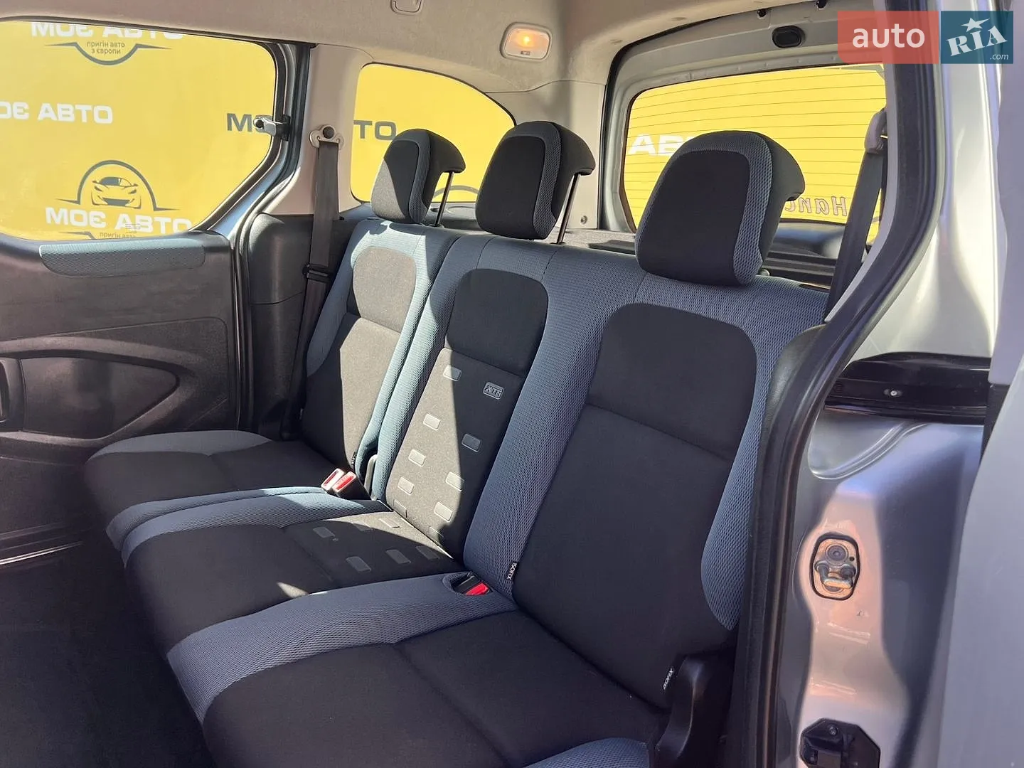2011 Citroen Berlingo - мініатюра 12