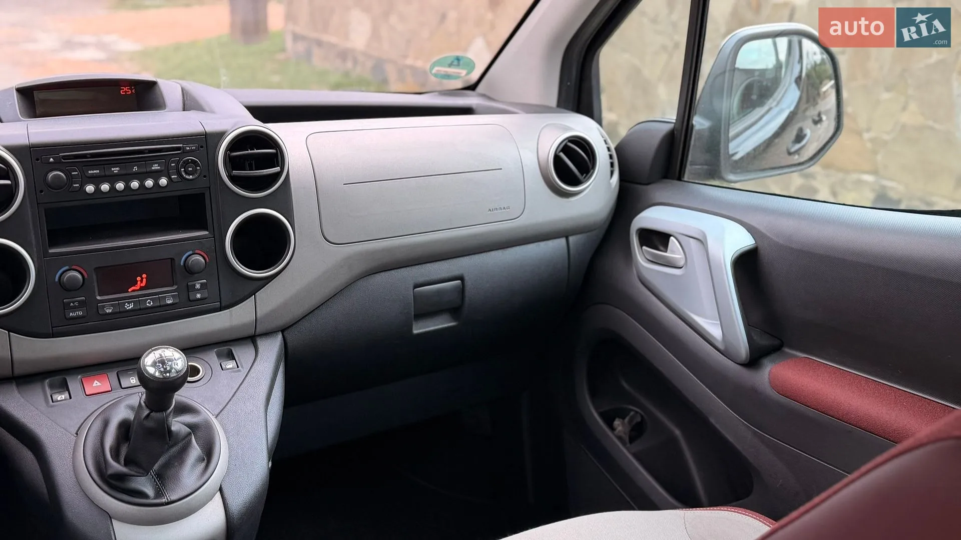 2010 Citroen Berlingo - мініатюра 35