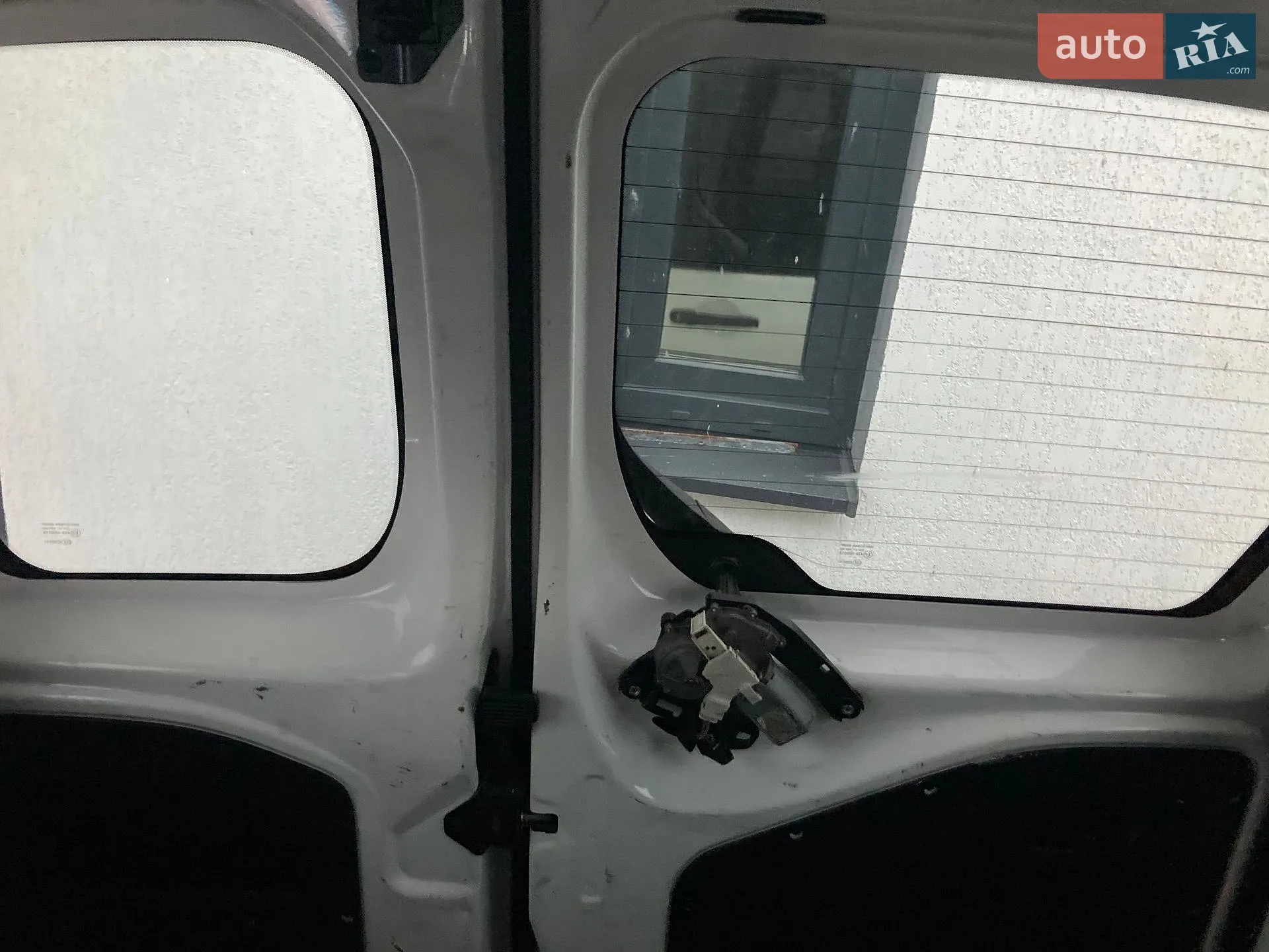 2011 Citroen Berlingo - мініатюра 12