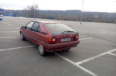 Хэтчбек Citroen BX 1988 в Черновцах