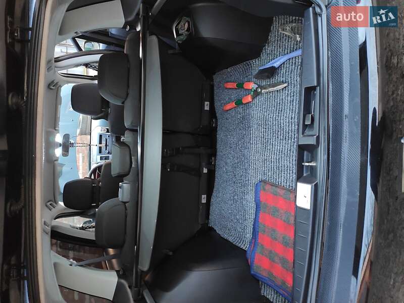 Позашляховик / Кросовер Citroen C-Crosser 2008 в Сумах фото 3 Позашляховик / Кросовер Citroen C-Crosser 2008 в Сумах