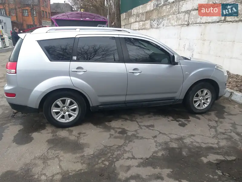 Citroen C-Crosser 2008